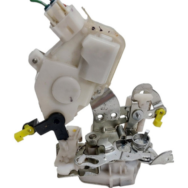 Fechadura Porta Traseira Esquerda Toyota Etios 2015 Cx56