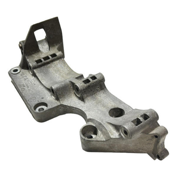 Suporte Alternador Golf Bora Audi  06a903143p Cx189s
