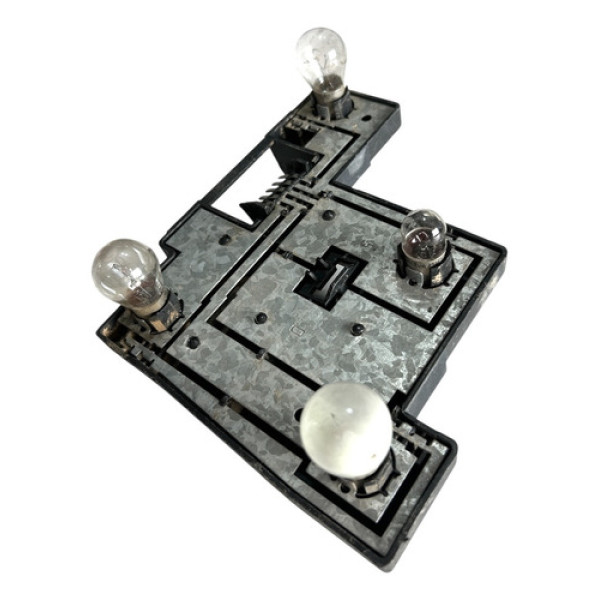 Circuito Lanterna Traseira Direita Fiesta 1996-2002 Cx499m Direito/passageiro Branco