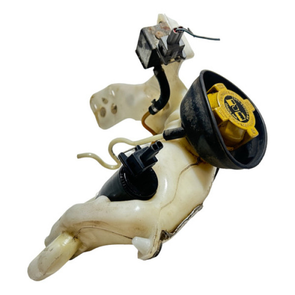 Reservatório Partida Frio Gasolina Ford Ka 1.0 2010 Cx73s