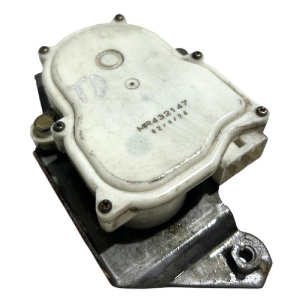 Trava Elétrica Traseira Esquerda Pajero Sport 2002 Cx182m