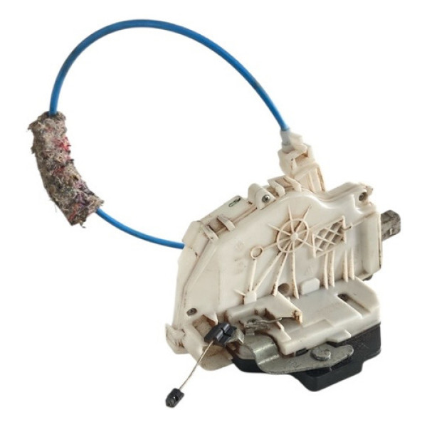 Fechadura Porta Diant Direita Vw G5 G6 G7 5u4837014am Cx388