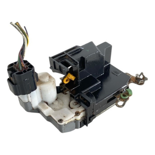 Fechadura Porta Diant Esquerda Ford Fiesta 2010/2012 Cx347mw