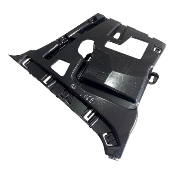 Guia Pára-choque Traseiro Lado Direito Bmw 320i 2014/2015 Mw