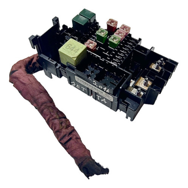 Caixa Fusíveis Vw Jetta Tsi 1.4 2016 Cx102m