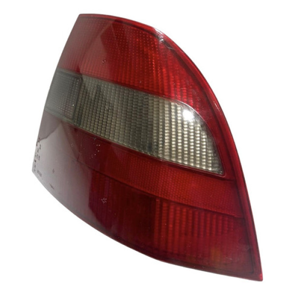 Lanterna Traseira Esquerda Chevrolet Vectra 2000 2005 M G8