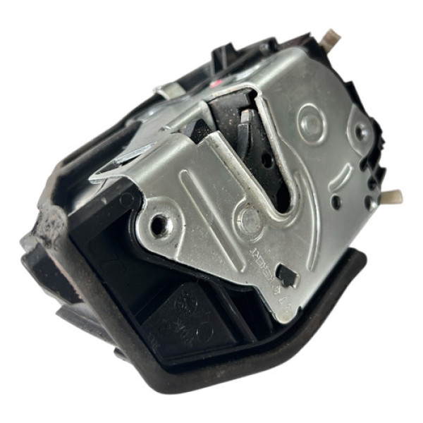 Fechadura Porta Traseira Esquerda Bmw 320i 2014 Cx457m