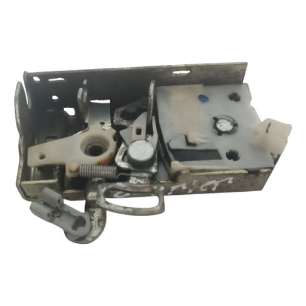 Fechadura Dianteira Direita Courier 2006 2007 D Cx370