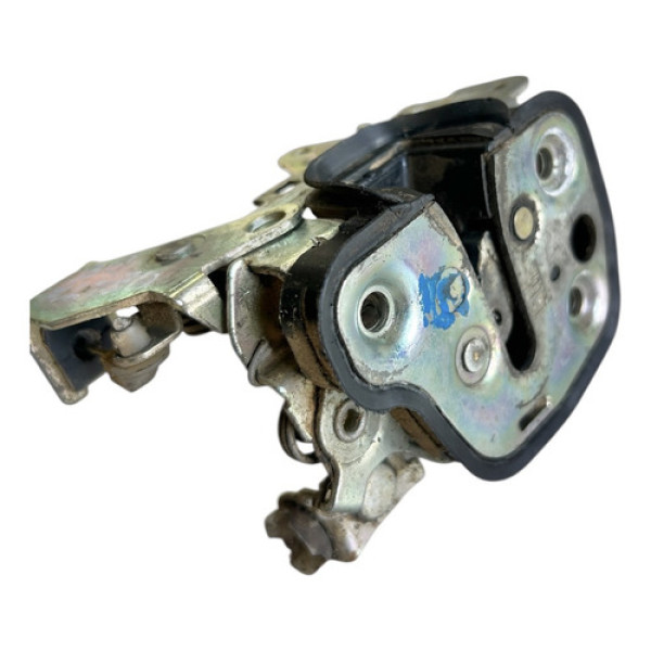 Fechadura Porta Dianteira Esquerda Gm Celta 2001/2003 Cx456m