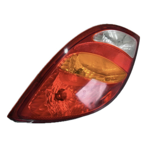 Lanterna Traseira Direita Celta 2003 2004 C/detalhe Cxg19m