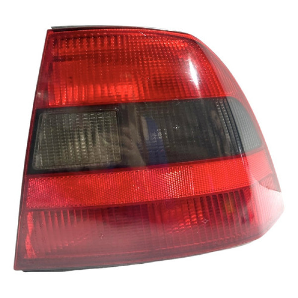 Lanterna Traseira Direita Chevrolet Vectra 2000 2005 M G9