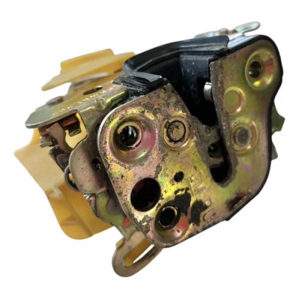 Fechadura Porta Dianteira Direita Corsa 1998 2001 Cx506m