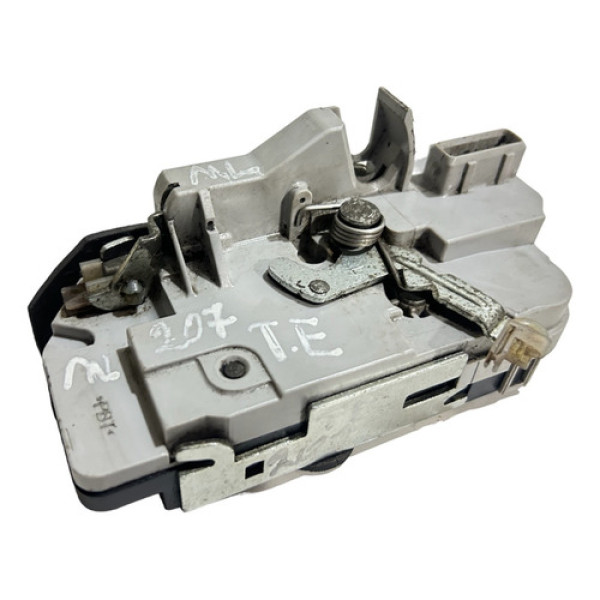 Fechadura Traseira Esquerda Peugeot 207 Cx38s