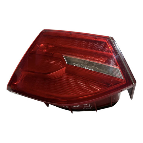 Lanterna Traseira Esquerda Jetta 2011 A 2014 G6m