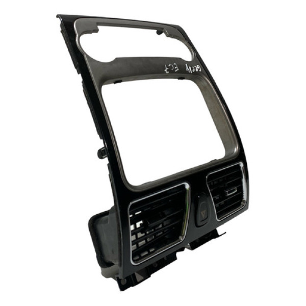 Moldura Central Do Painel Geely Ec7 Com Difusor Cx37m