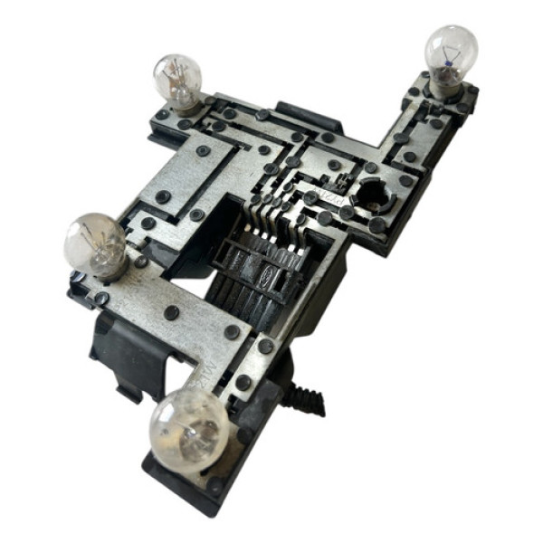 Circuito Lanterna Traseira Esqu. Ford Mondeo 1996-01 Cx487m Cinza-escuro